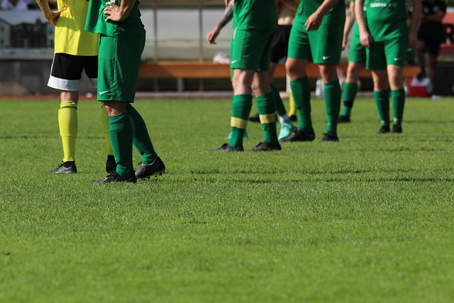 足球已不再 足球已不再